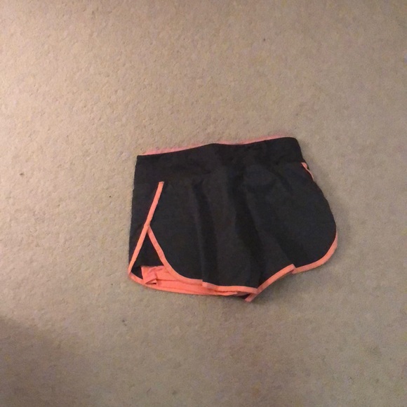running shorts - Picture 1 of 1